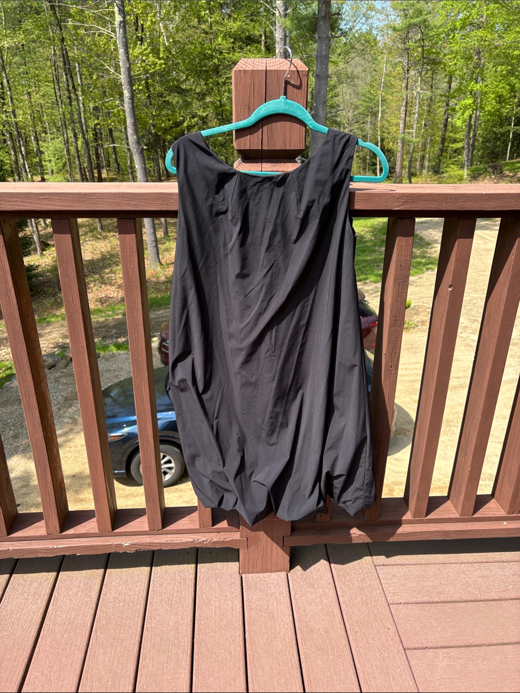 Black Sleeveless Bubble Hem Dress Sheath